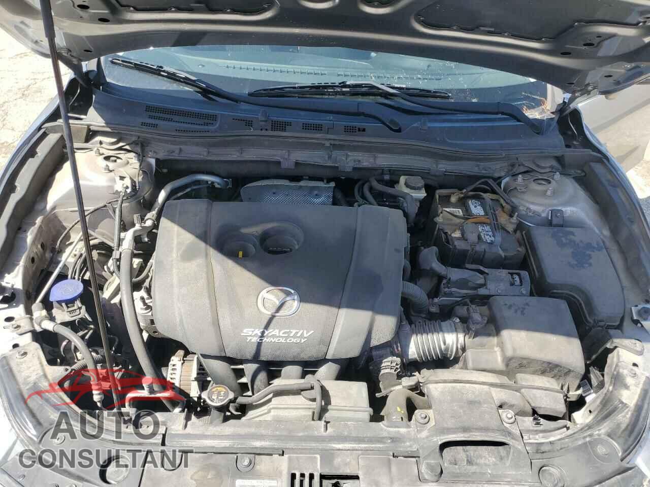 MAZDA 3 2015 - 3MZBM1V73FM166489