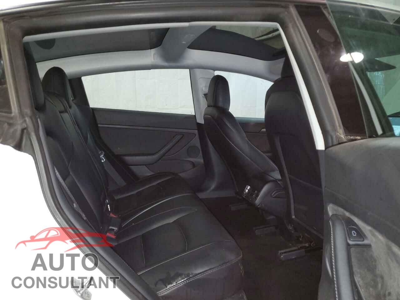 TESLA MODEL 3 2021 - 5YJ3E1EB2MF055913