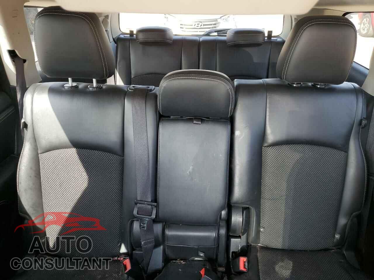 DODGE JOURNEY 2017 - 3C4PDCGG4HT613356