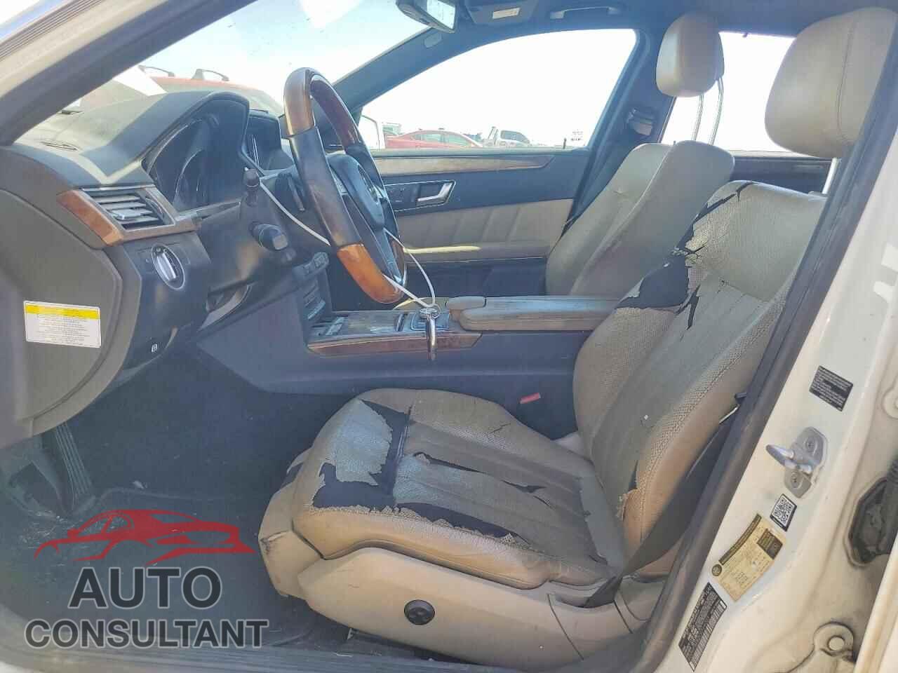 MERCEDES-BENZ E-CLASS 2012 - WDDHF5KB2CA564203