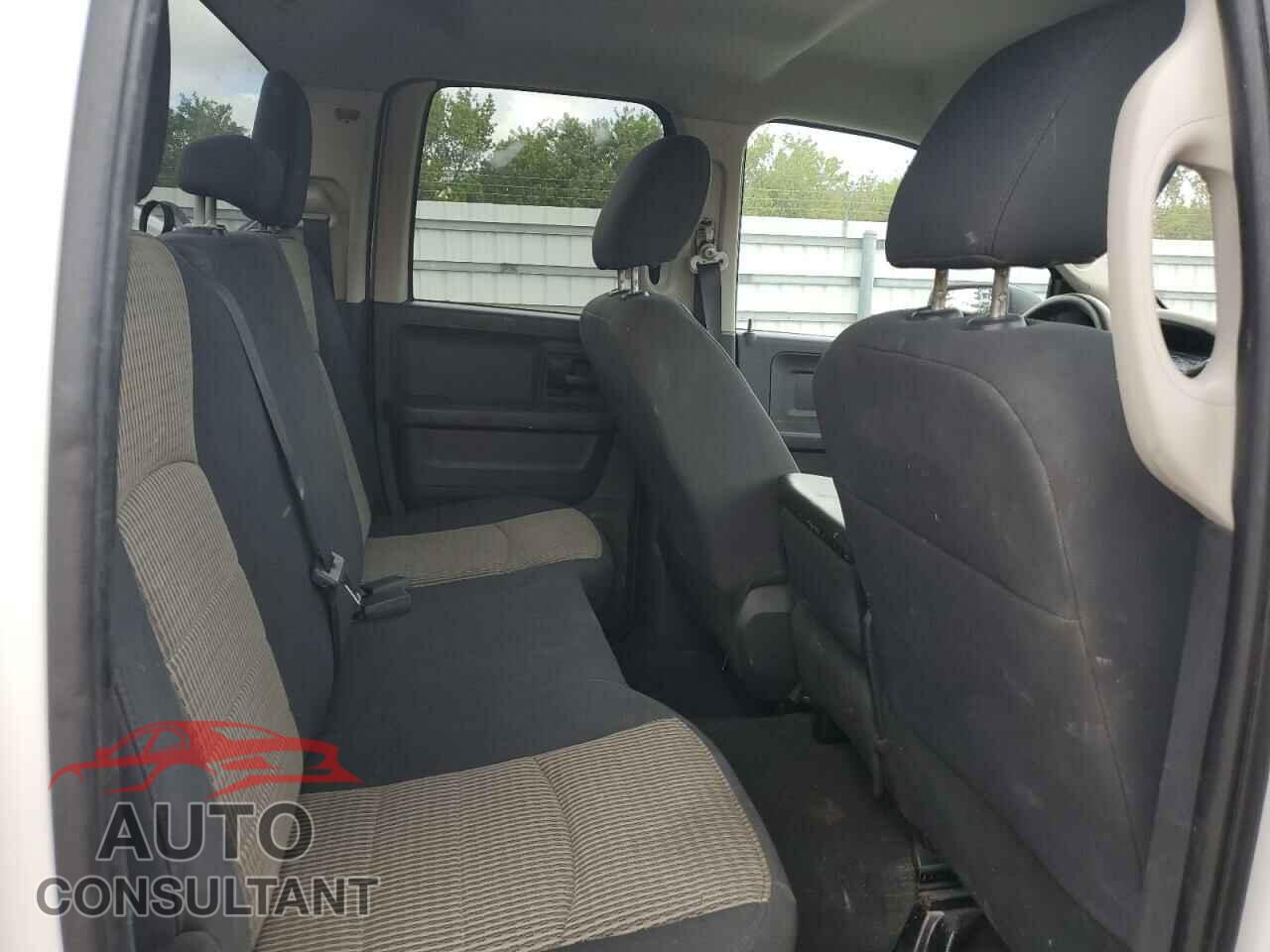 DODGE RAM 1500 2012 - 1C6RD6FP5CS196777
