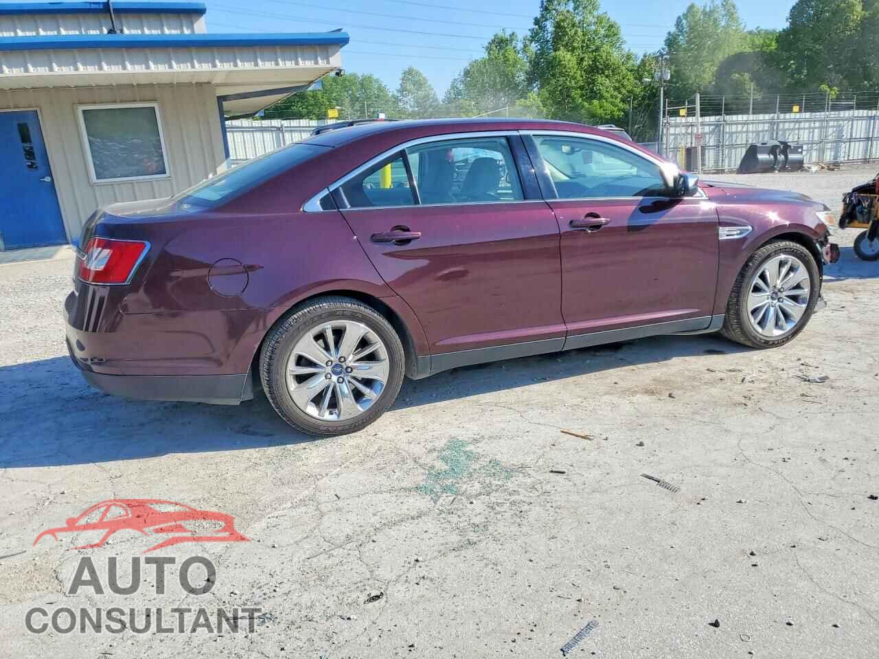 FORD TAURUS 2011 - 1FAHP2FW2BG174464