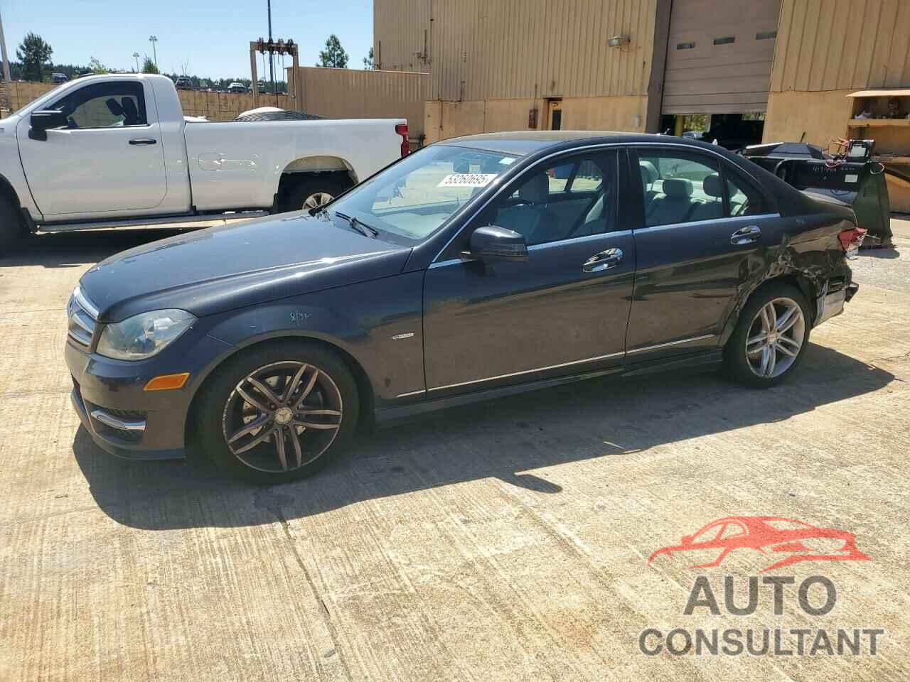 MERCEDES-BENZ C-CLASS 2012 - WDDGF4HB0CR234798