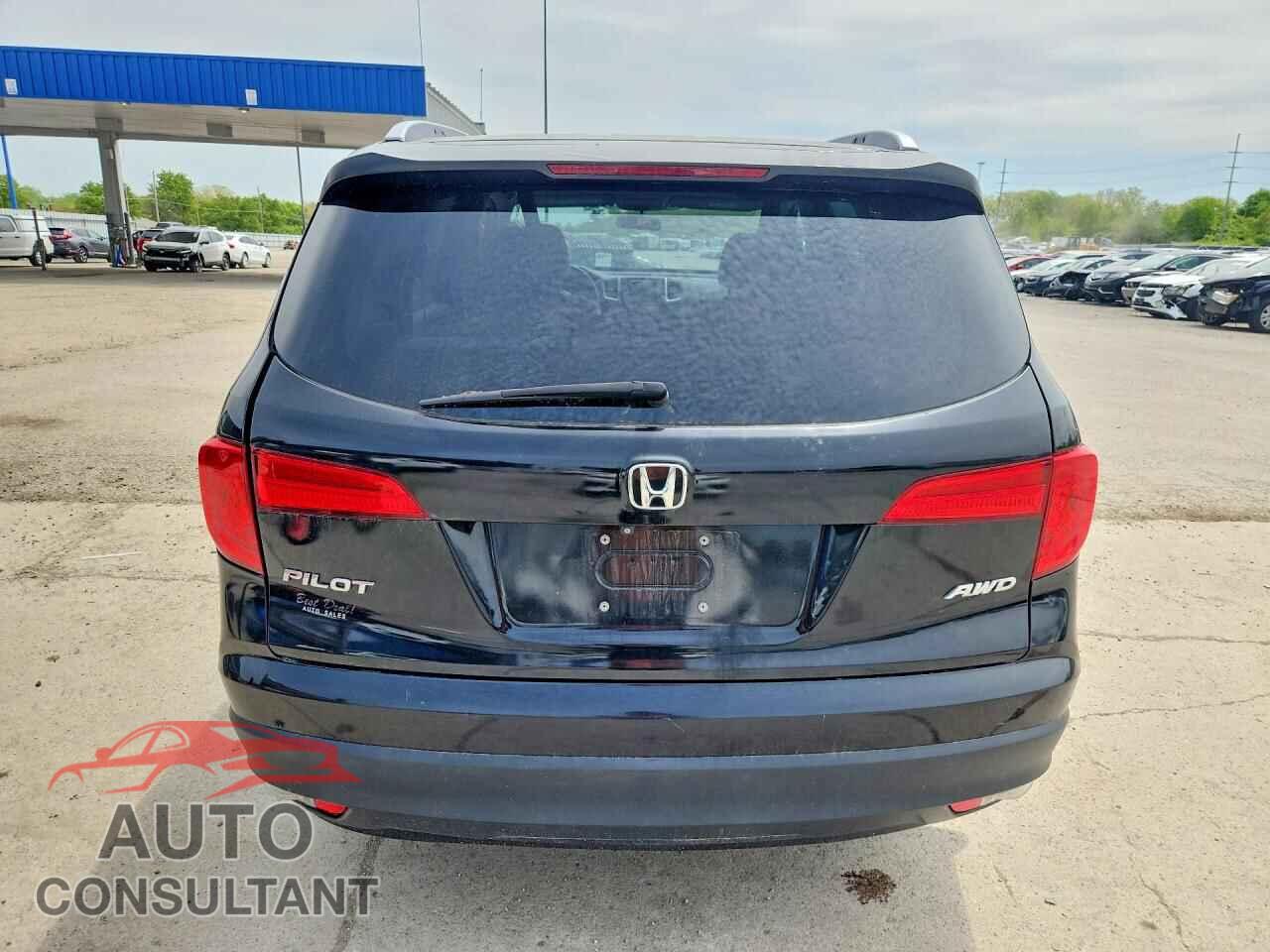 HONDA PILOT 2016 - 5FNYF6H17GB046471