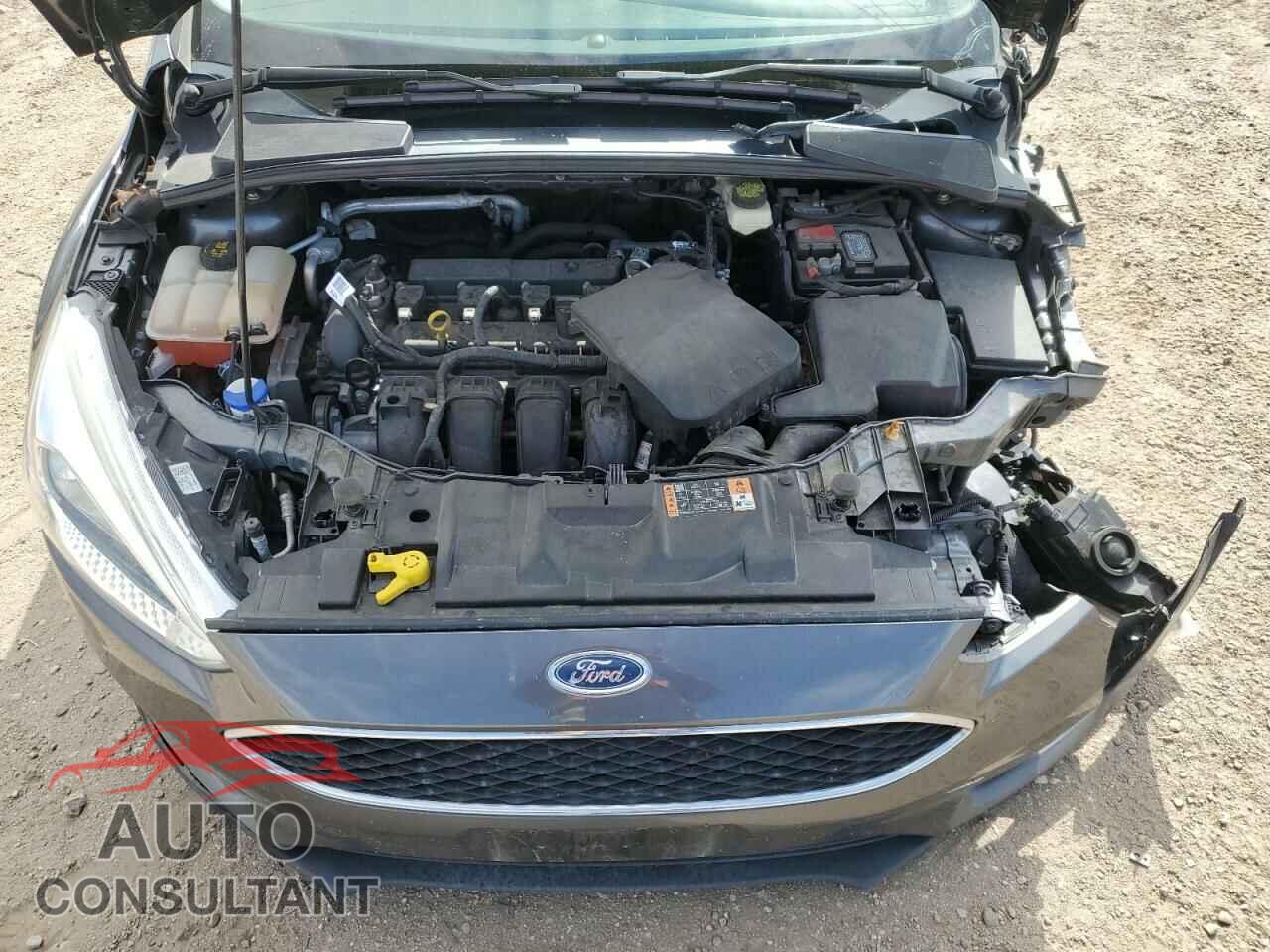 FORD FOCUS 2017 - 1FADP3F24HL244774