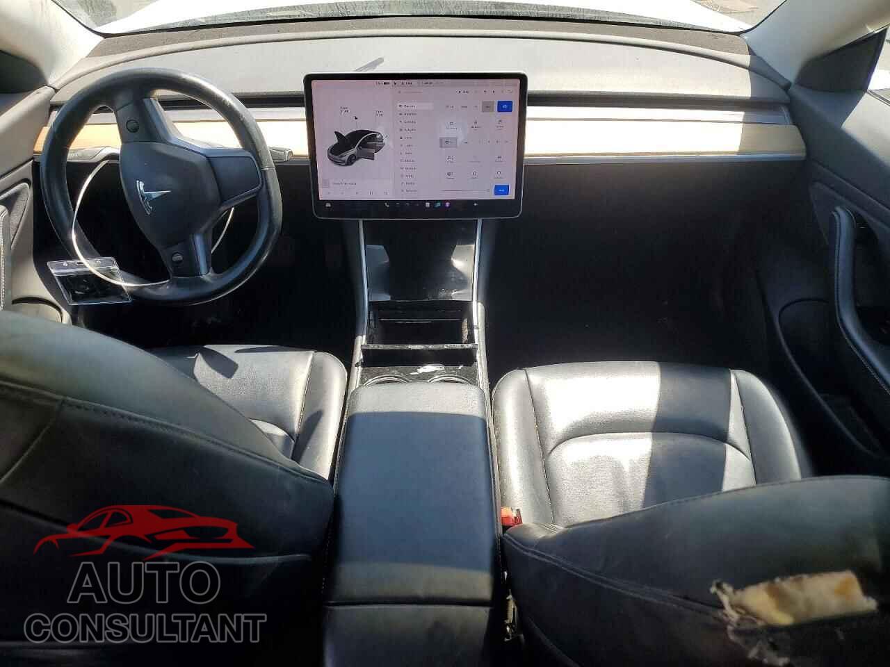 TESLA MODEL 3 2018 - 5YJ3E1EA0JF002873