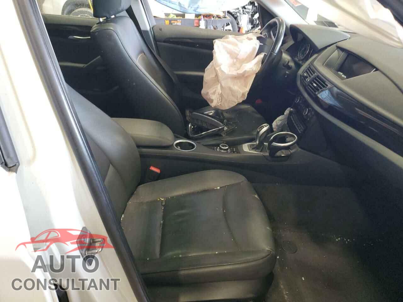 BMW X1 2013 - WBAVL1C51DVR88096