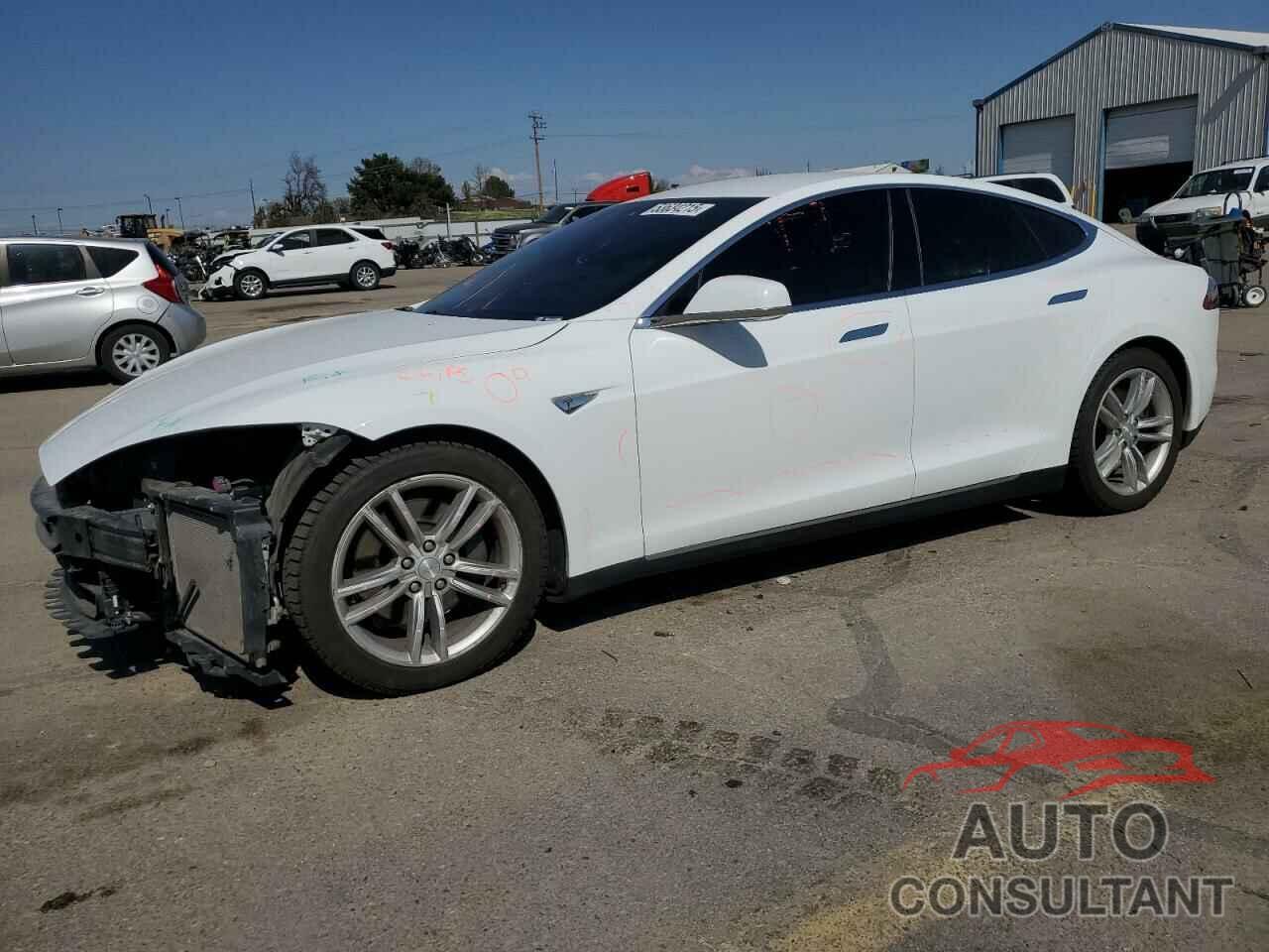 TESLA MODEL S 2015 - 5YJSA1H2XFF093797
