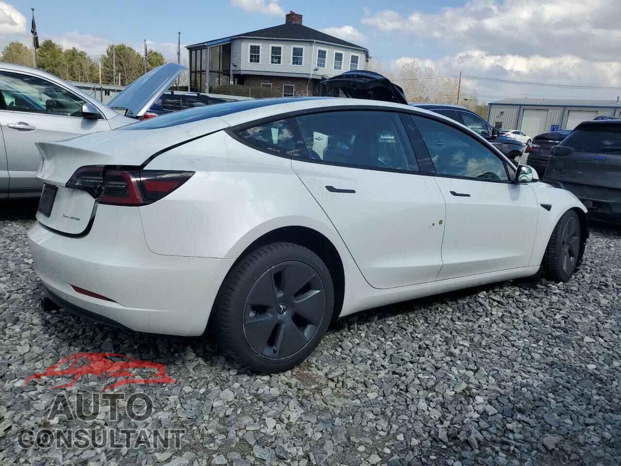 TESLA MODEL 3 2022 - 5YJ3E1EB9NF159977