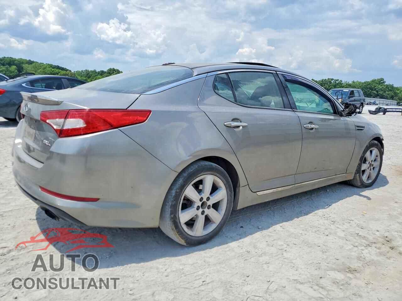 KIA OPTIMA 2013 - 5XXGR4A67DG127542