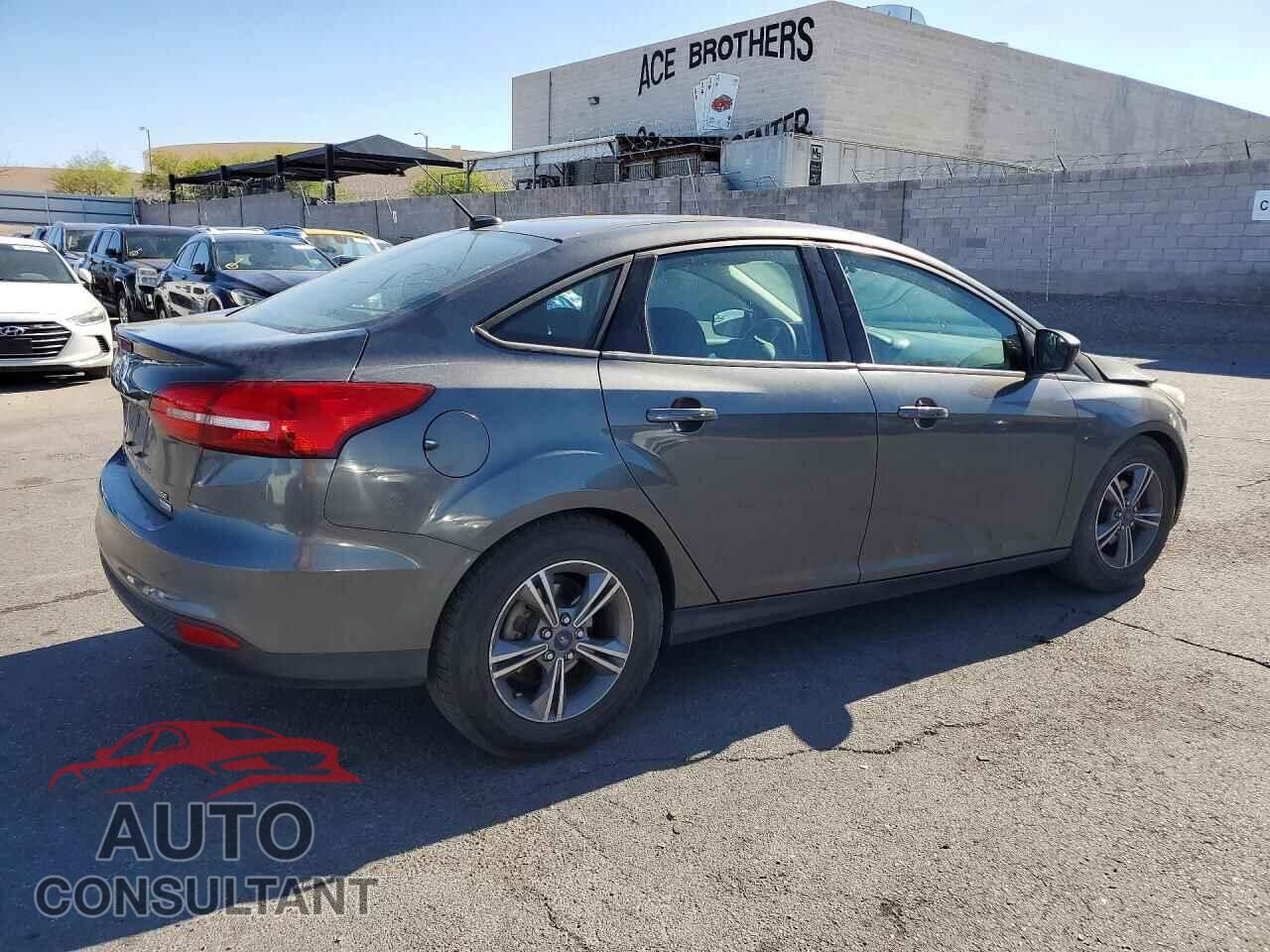 FORD FOCUS 2018 - 1FADP3FE4JL241177