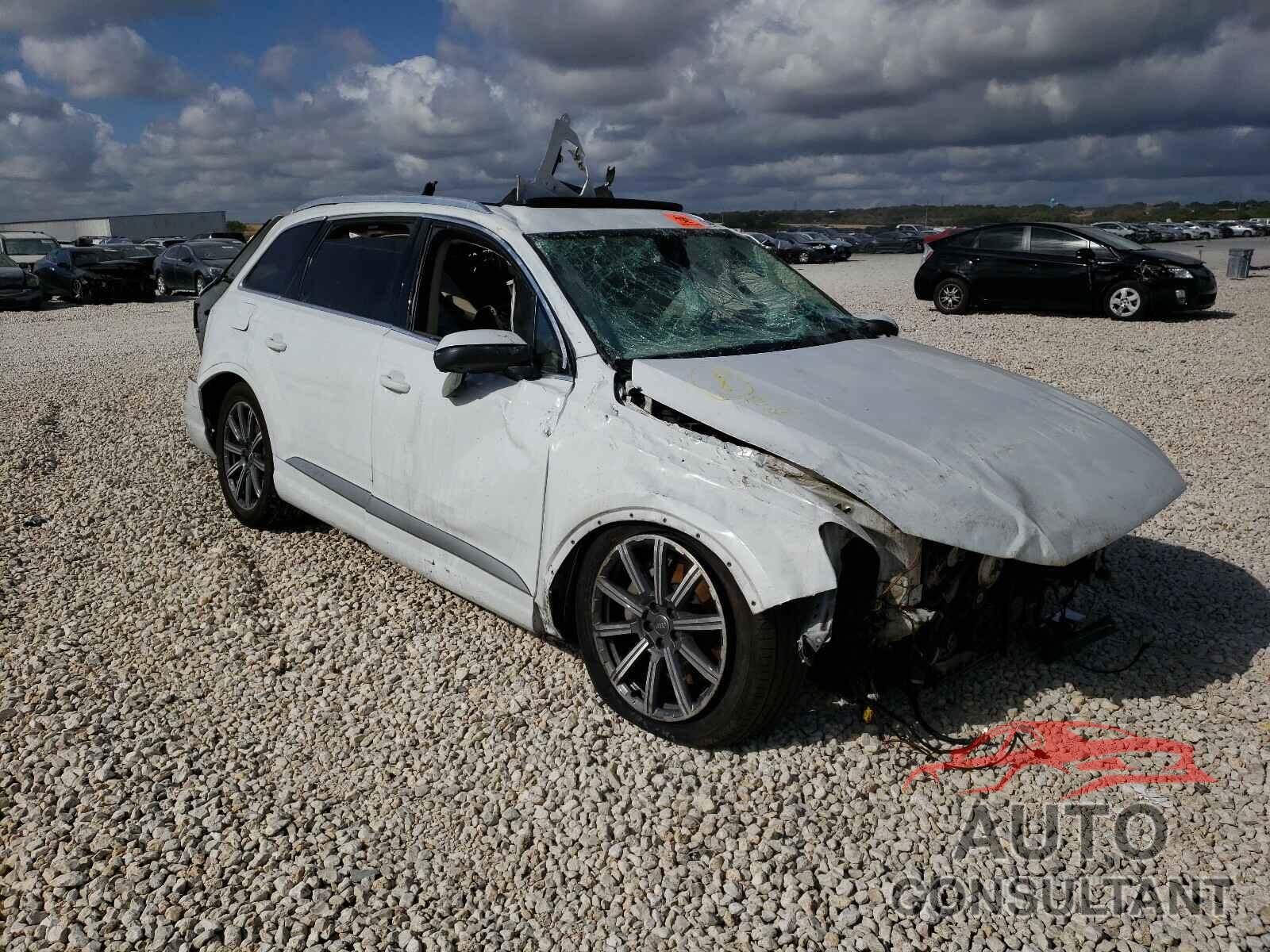 AUDI Q7 2019 - WA1VAAF71KD024228