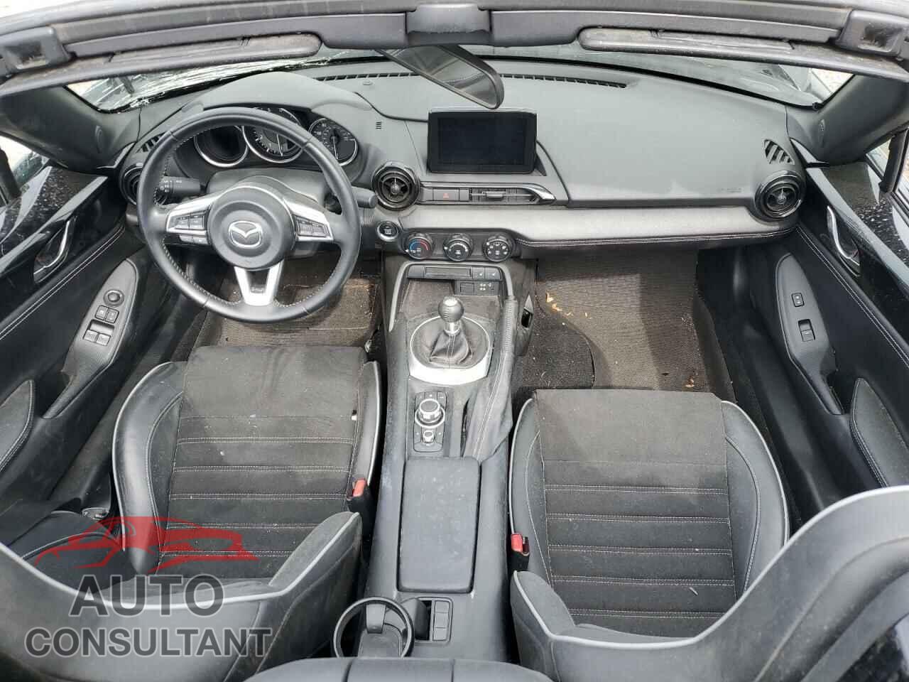 MAZDA MIATA 2021 - JM1NDAC79M0457422