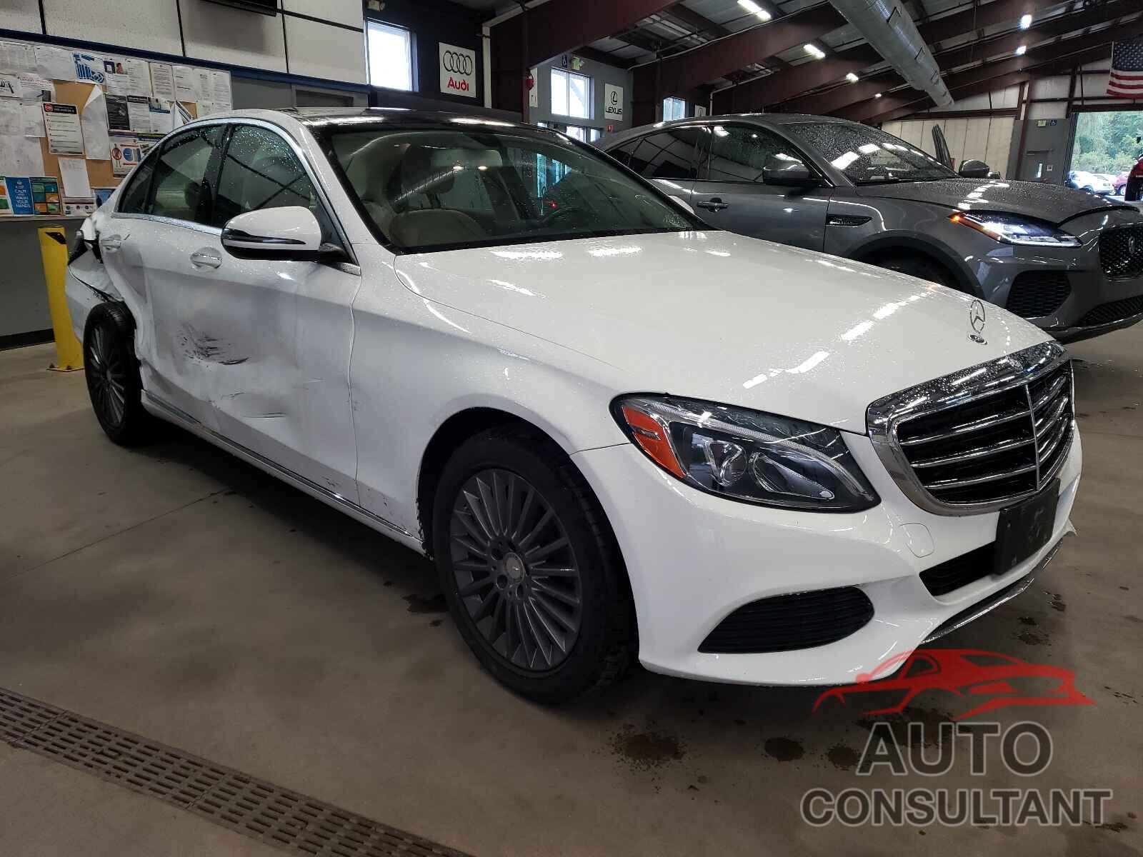 MERCEDES-BENZ C-CLASS 2016 - 55SWF4KB2GU162446