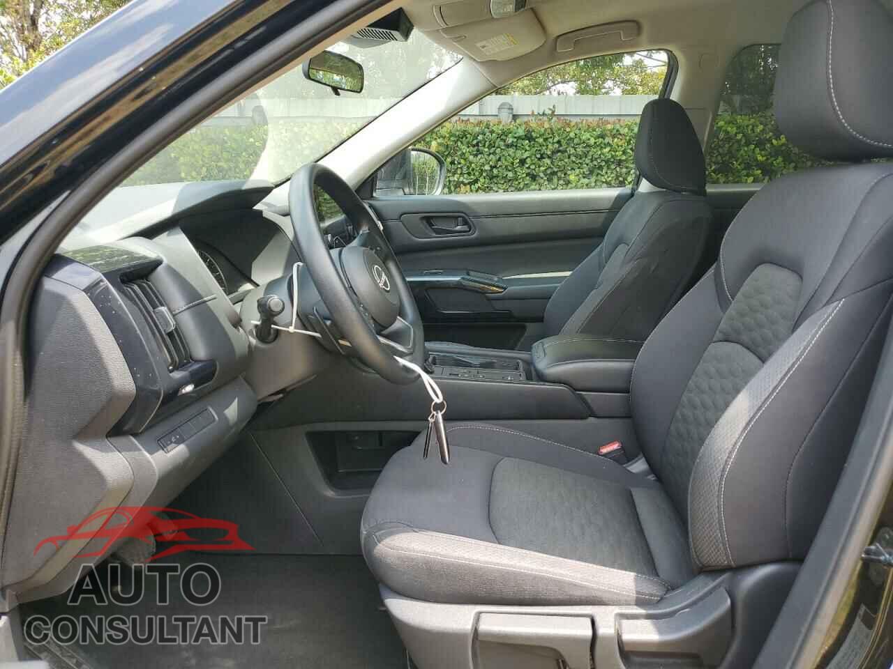NISSAN PATHFINDER 2023 - 5N1DR3AA5PC244876