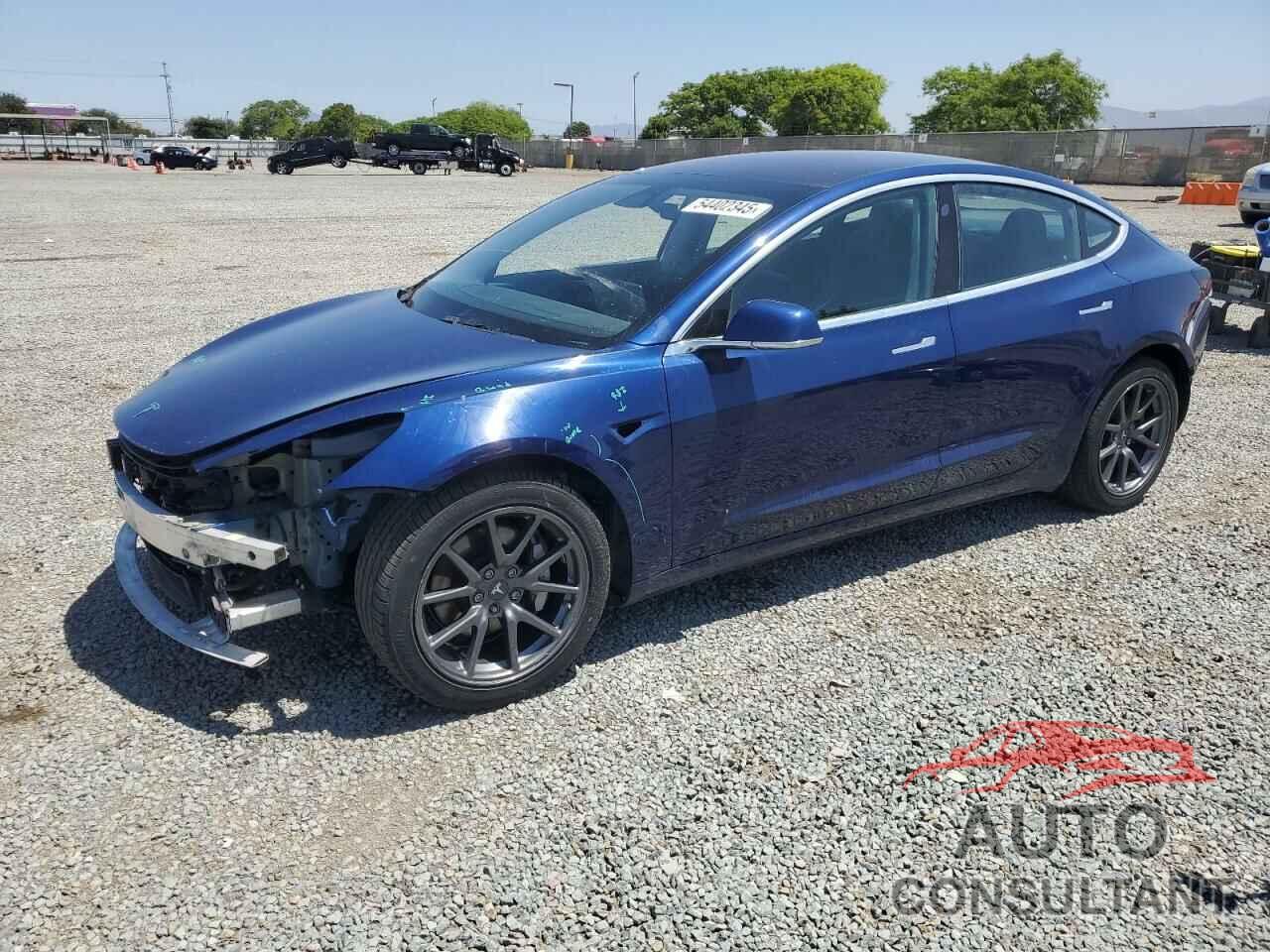 TESLA MODEL 3 2018 - 5YJ3E1EB8JF090094