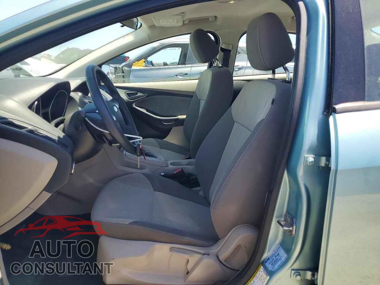 FORD FOCUS 2012 - 1FAHP3F23CL178258