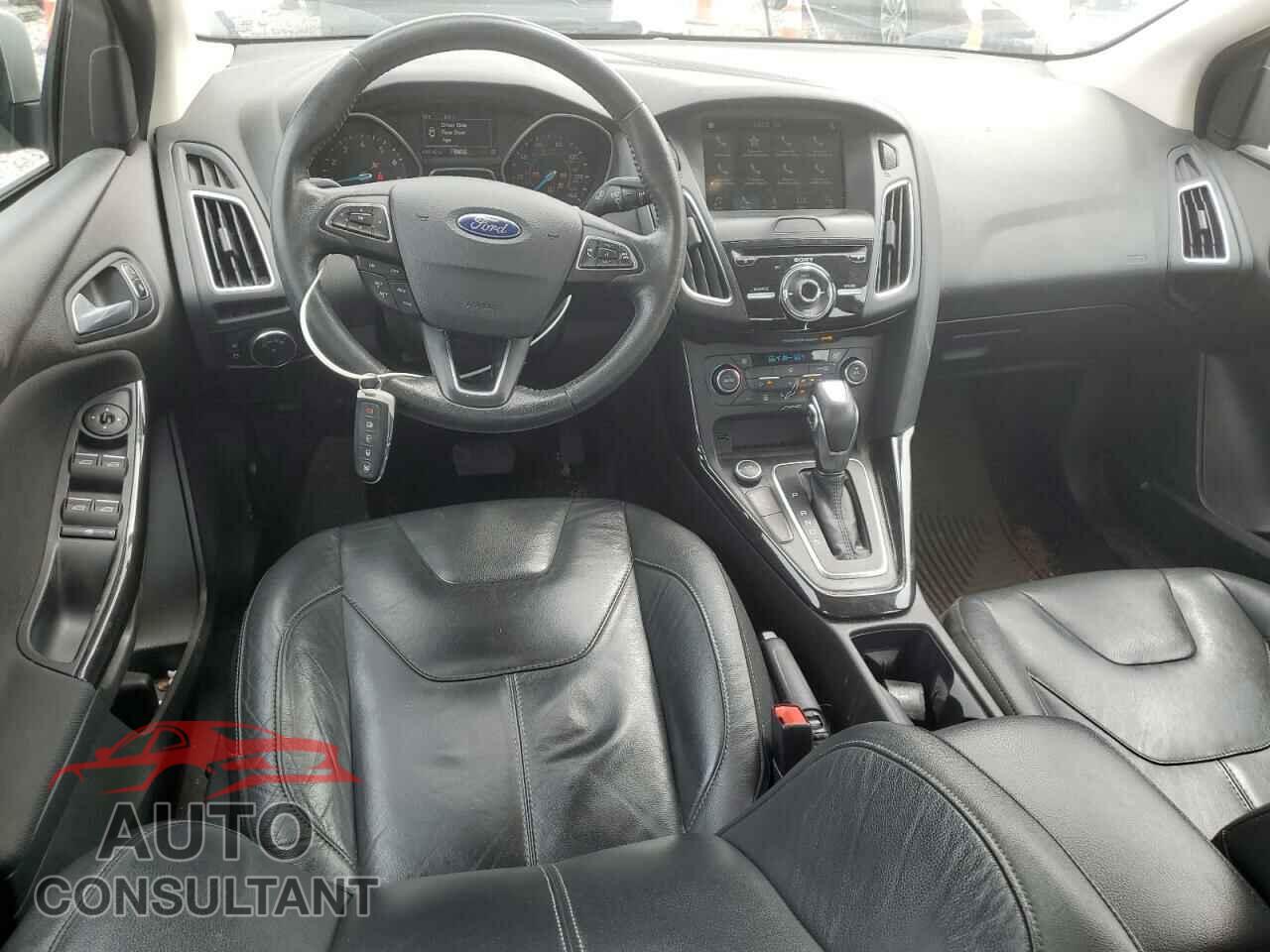 FORD FOCUS 2016 - 1FADP3J22GL354941
