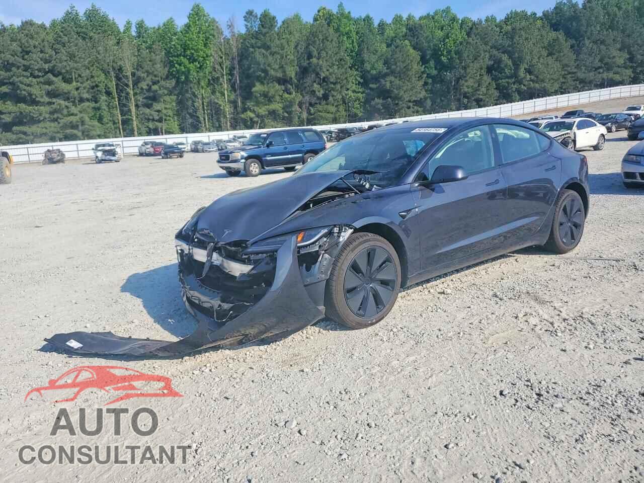 TESLA MODEL 3 2025 - 5YJ3E1EA8SF901210