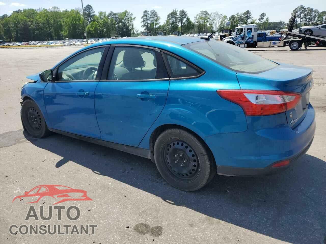 FORD FOCUS 2012 - 1FAHP3F26CL425613