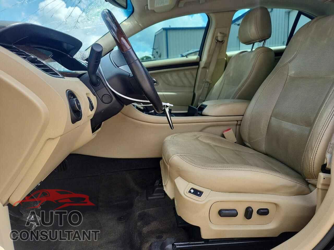 FORD TAURUS 2014 - 1FAHP2F85EG109520