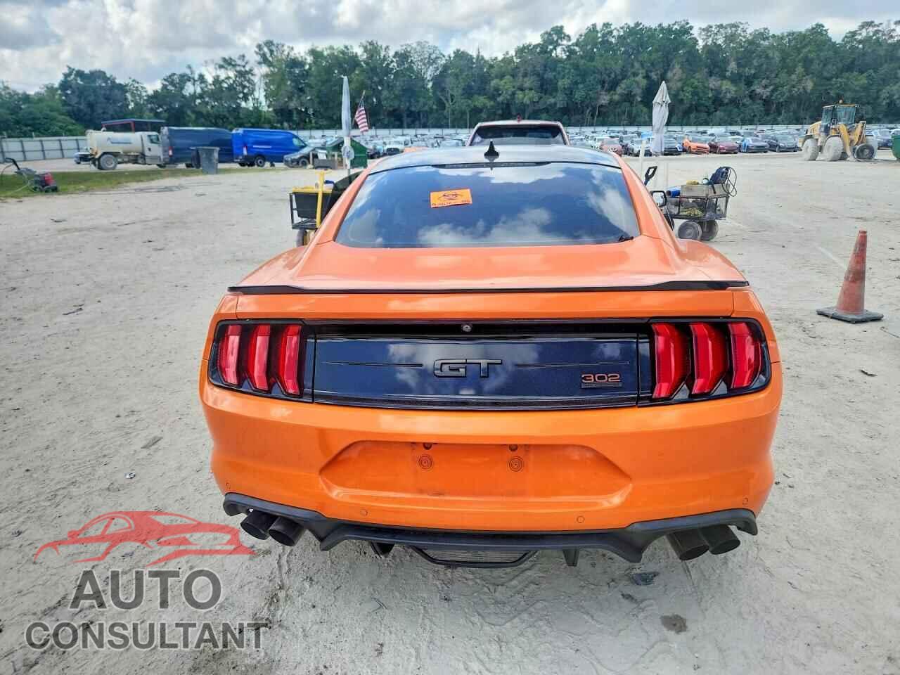 FORD MUSTANG 2020 - 1FA6P8CF0L5181487