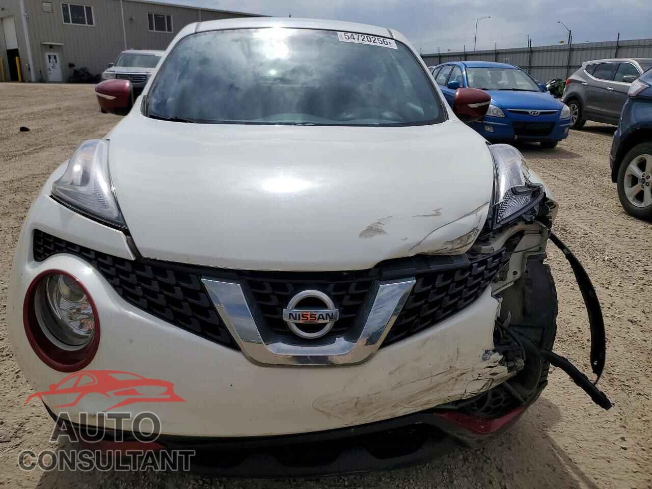 NISSAN JUKE 2015 - JN8AF5MV3FT554036
