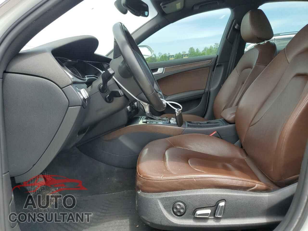 AUDI A4 2013 - WAUFFAFL8DN047475
