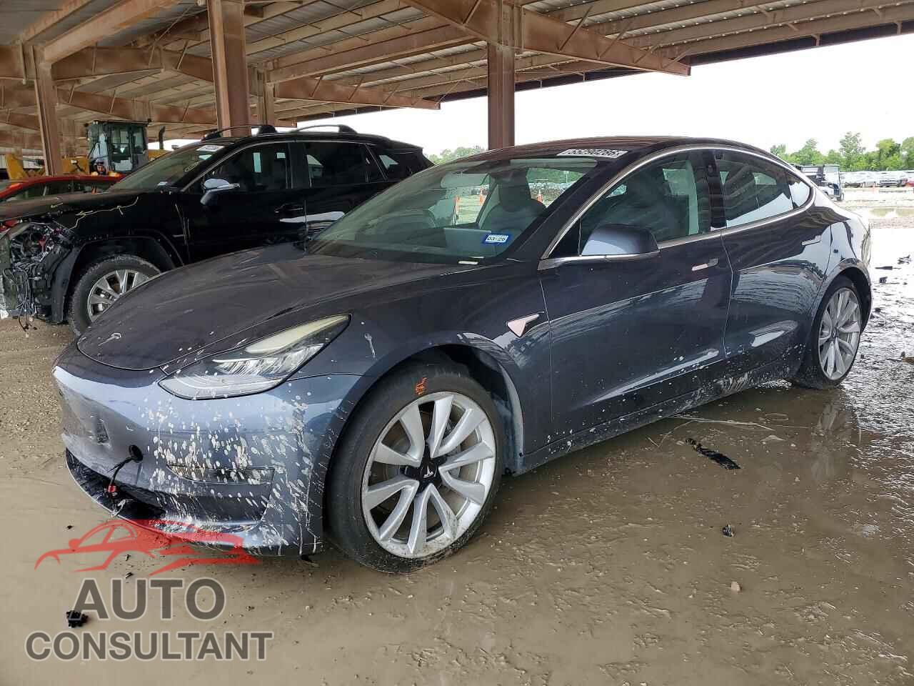 TESLA MODEL 3 2018 - 5YJ3E1EAXJF009474