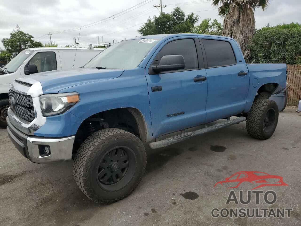 TOYOTA TUNDRA 2019 - 5TFDW5F1XKX848636