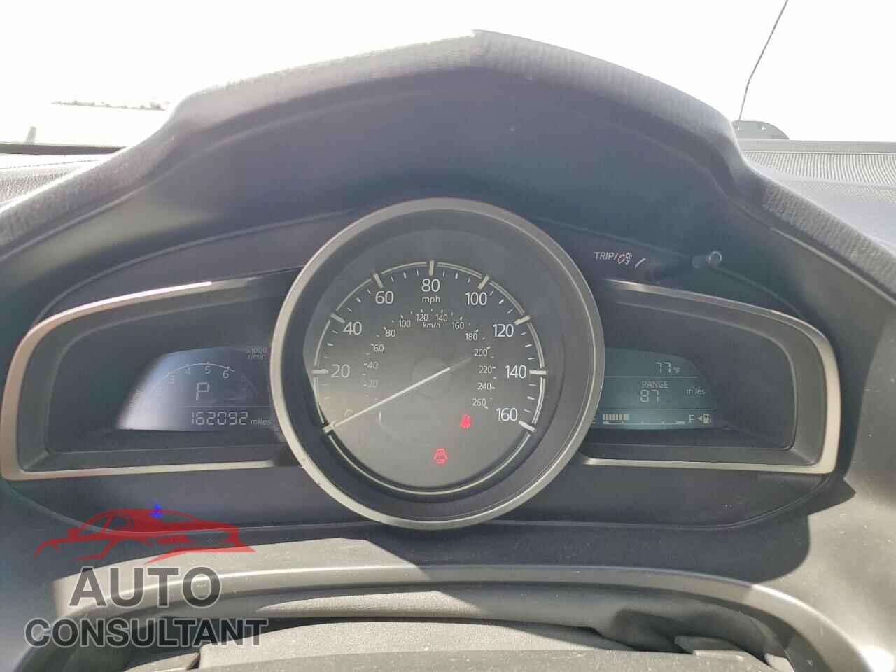 MAZDA 3 2018 - 3MZBN1U78JM242814