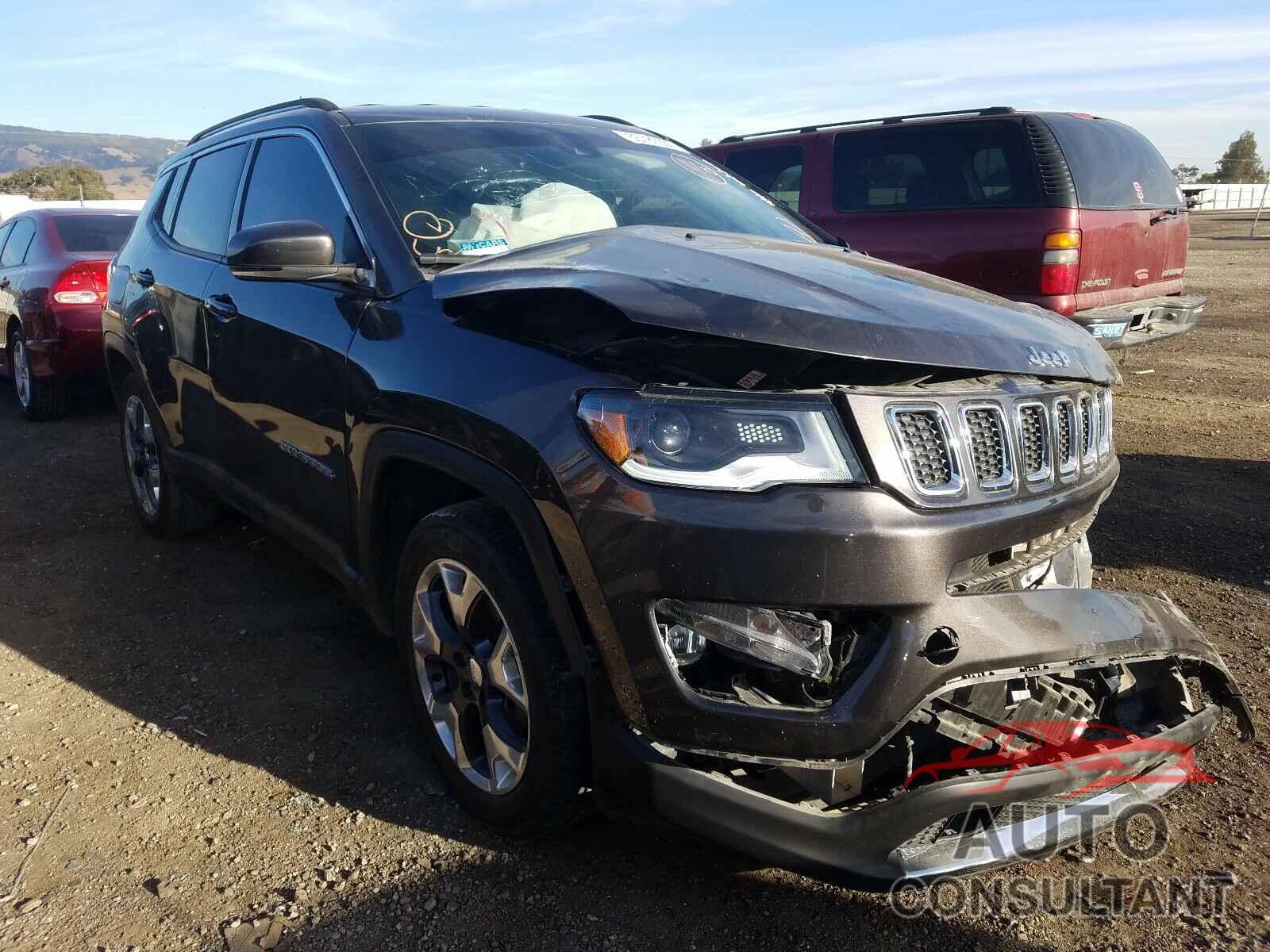 JEEP COMPASS 2018 - 3C4NJCCB1JT368001