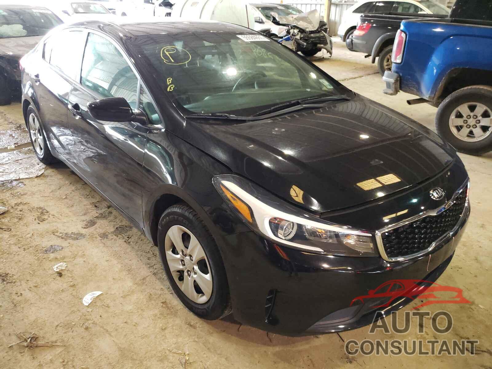 KIA FORTE 2018 - 3KPFK4A75JE270406