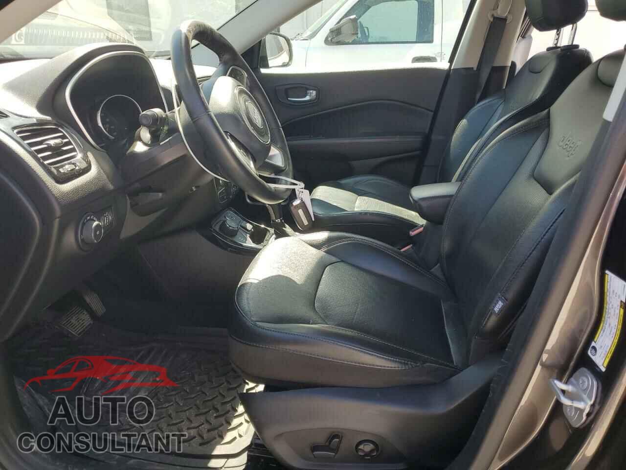 JEEP COMPASS 2018 - 3C4NJDCB0JT442563