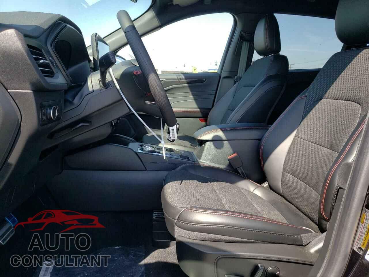 FORD ESCAPE ST 2023 - 1FMCU0MZXPUA15744