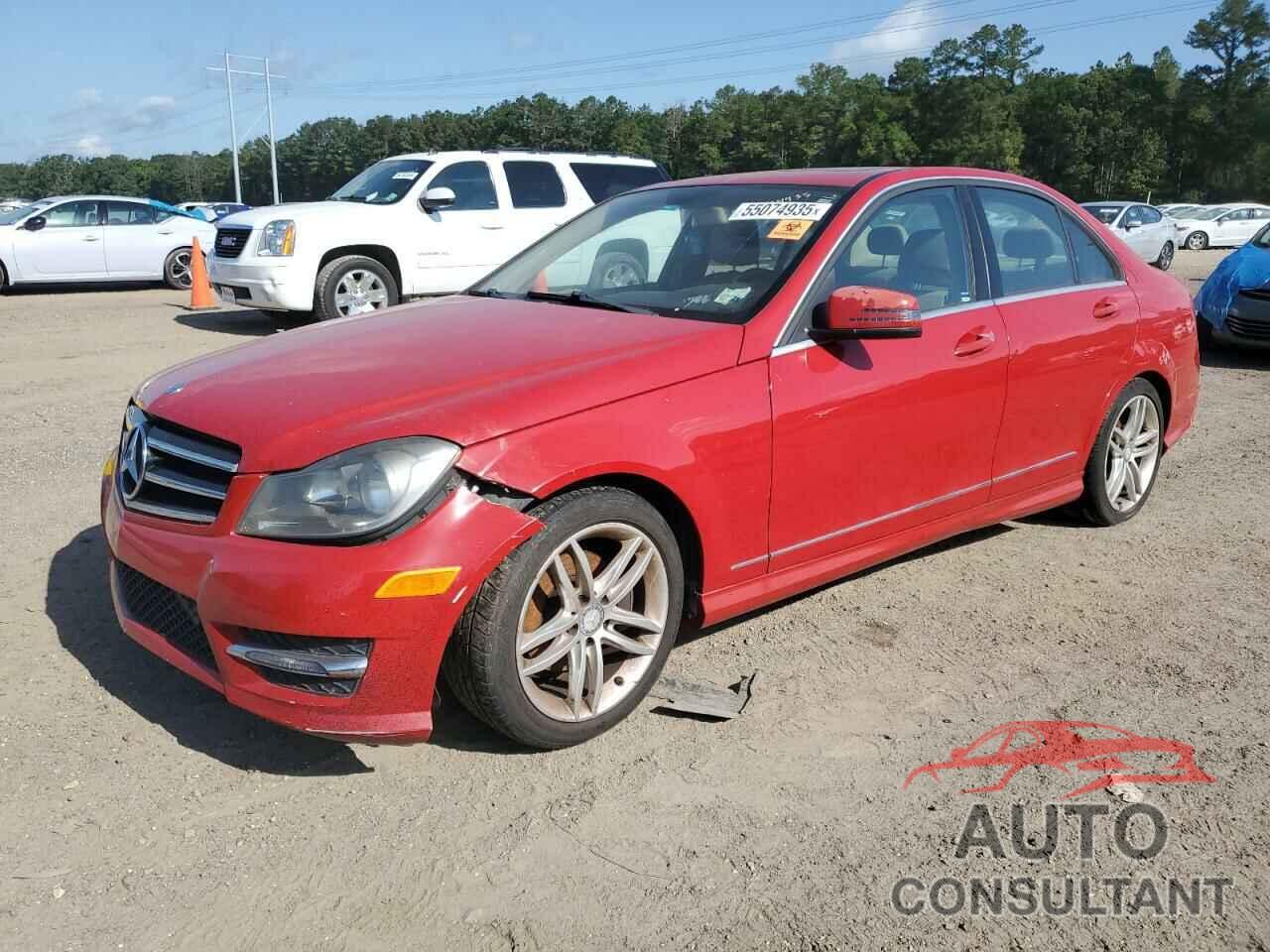 MERCEDES-BENZ C-CLASS 2014 - WDDGF4HBXER304424