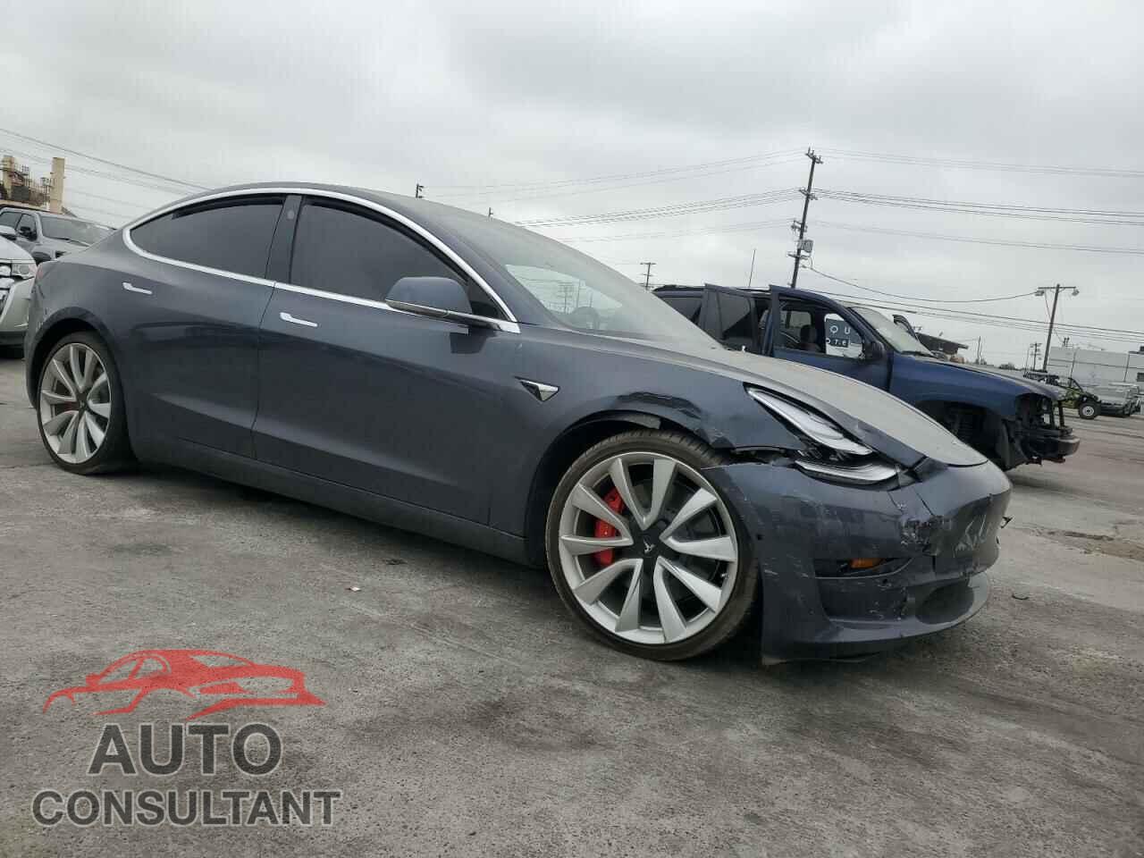 TESLA MODEL 3 2019 - 5YJ3E1EB2KF528769