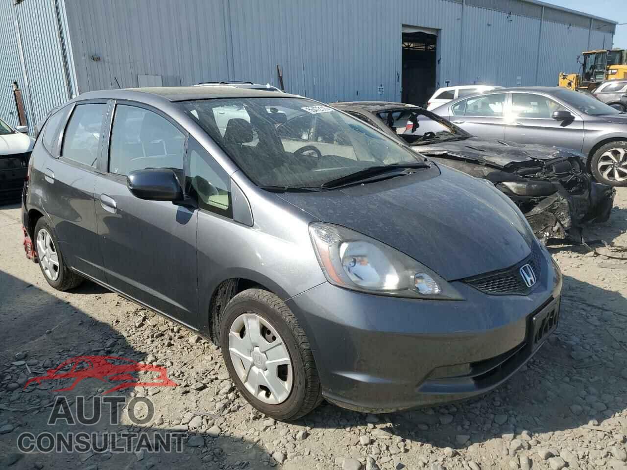 HONDA FIT 2013 - JHMGE8G30DC025448