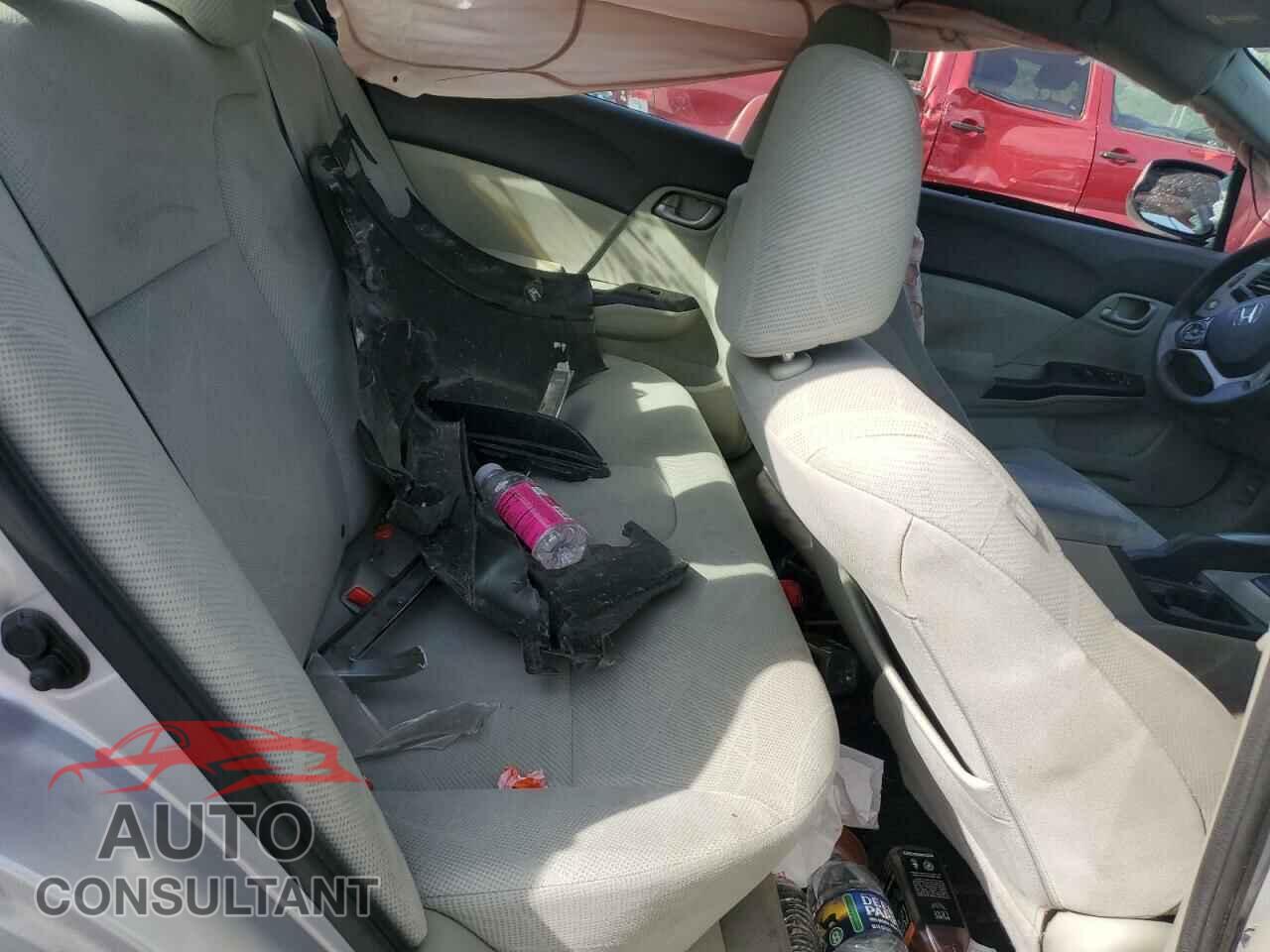 HONDA CIVIC 2012 - 19XFB2F53CE389070