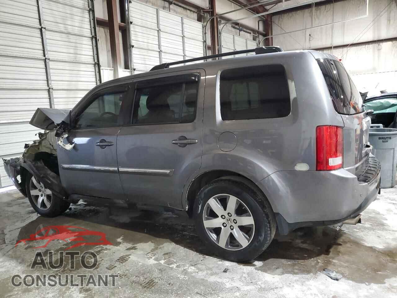 HONDA PILOT 2015 - 5FNYF3H95FB028828