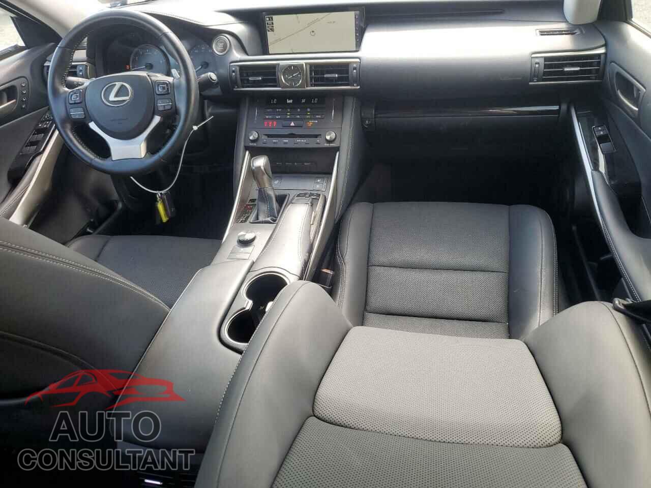 LEXUS IS 2019 - JTHC81D24K5034485