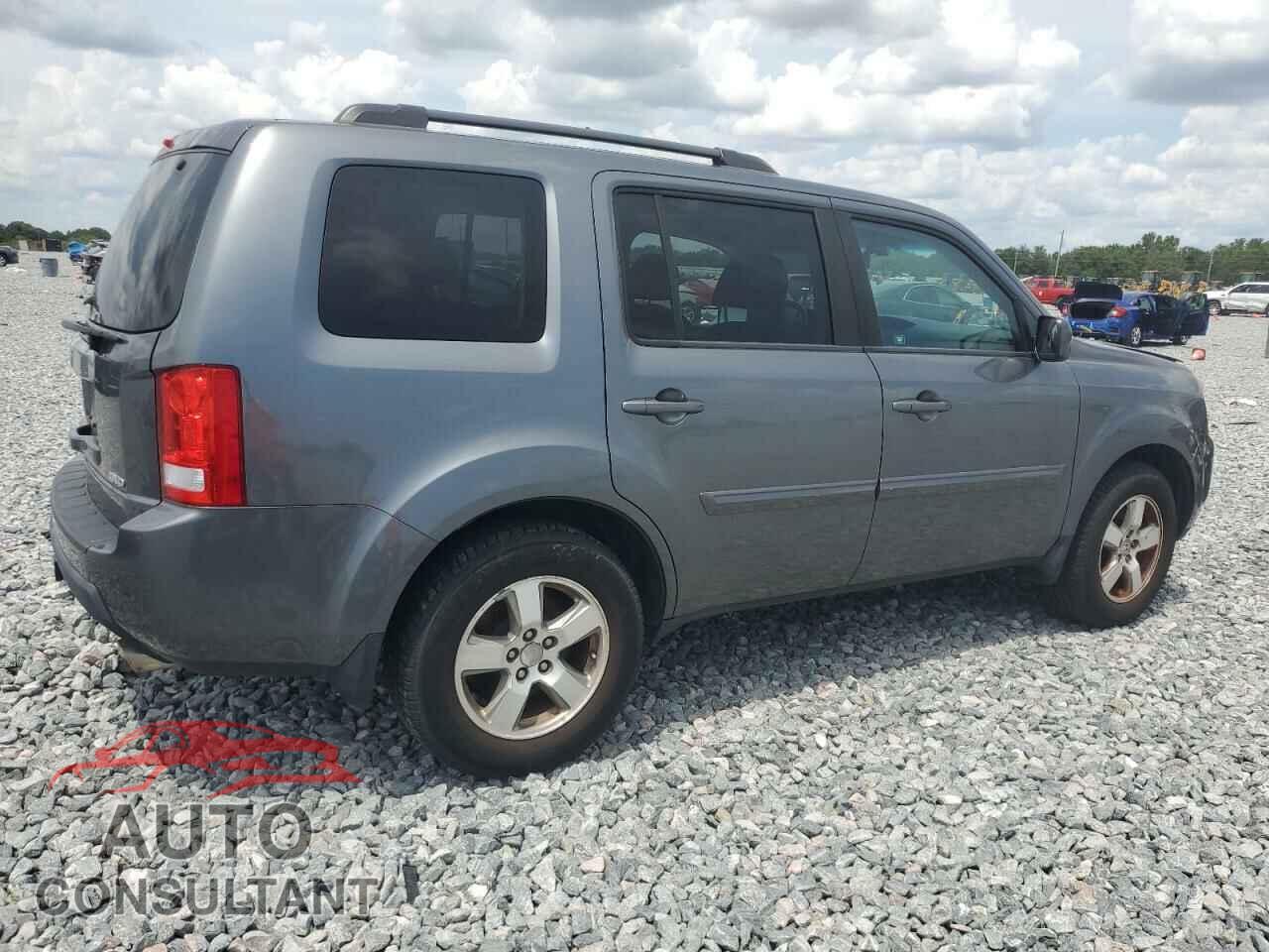 HONDA PILOT 2011 - 5FNYF4H67BB101719