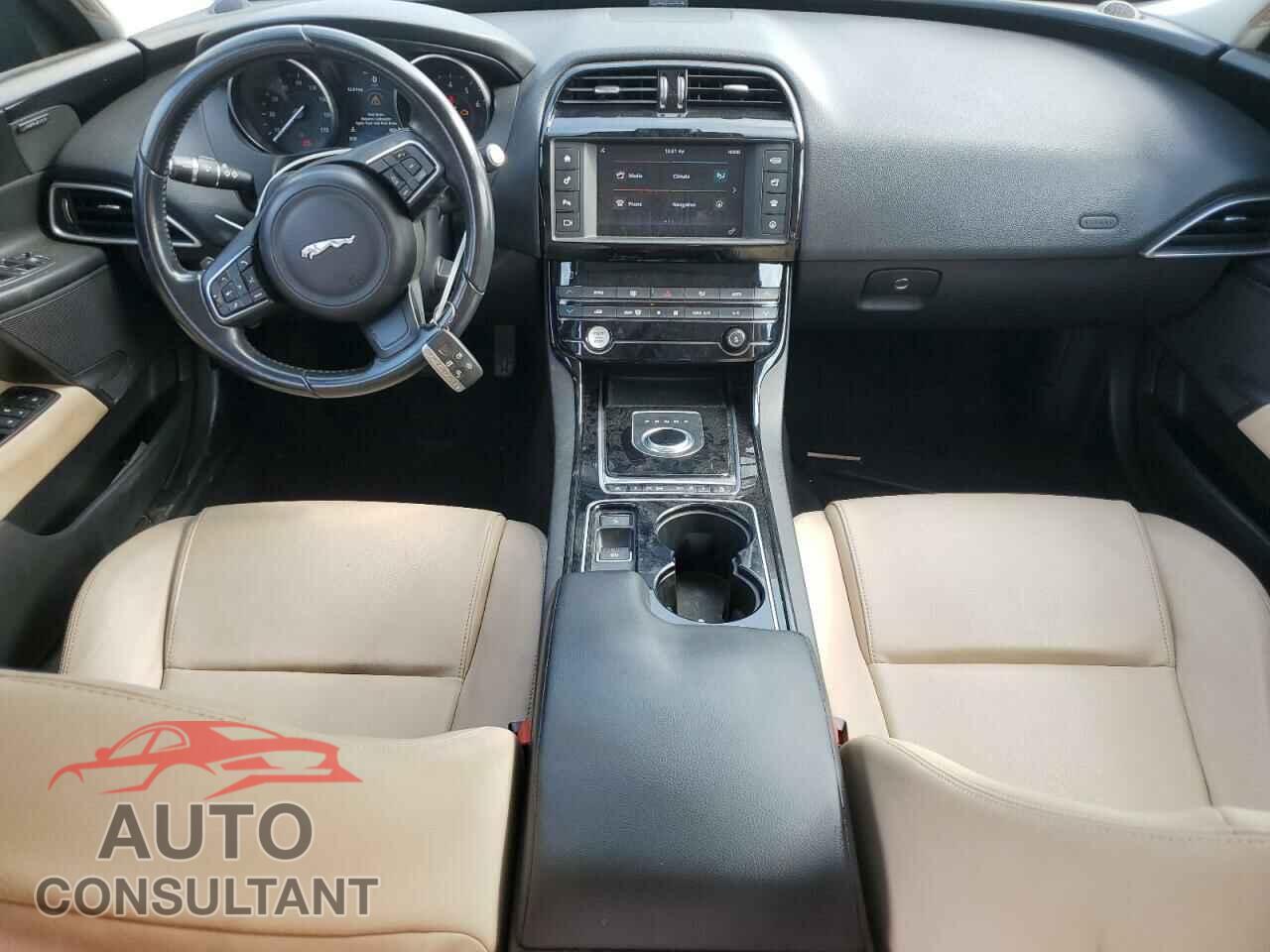 JAGUAR XE 2017 - SAJAD4BV2HA976586