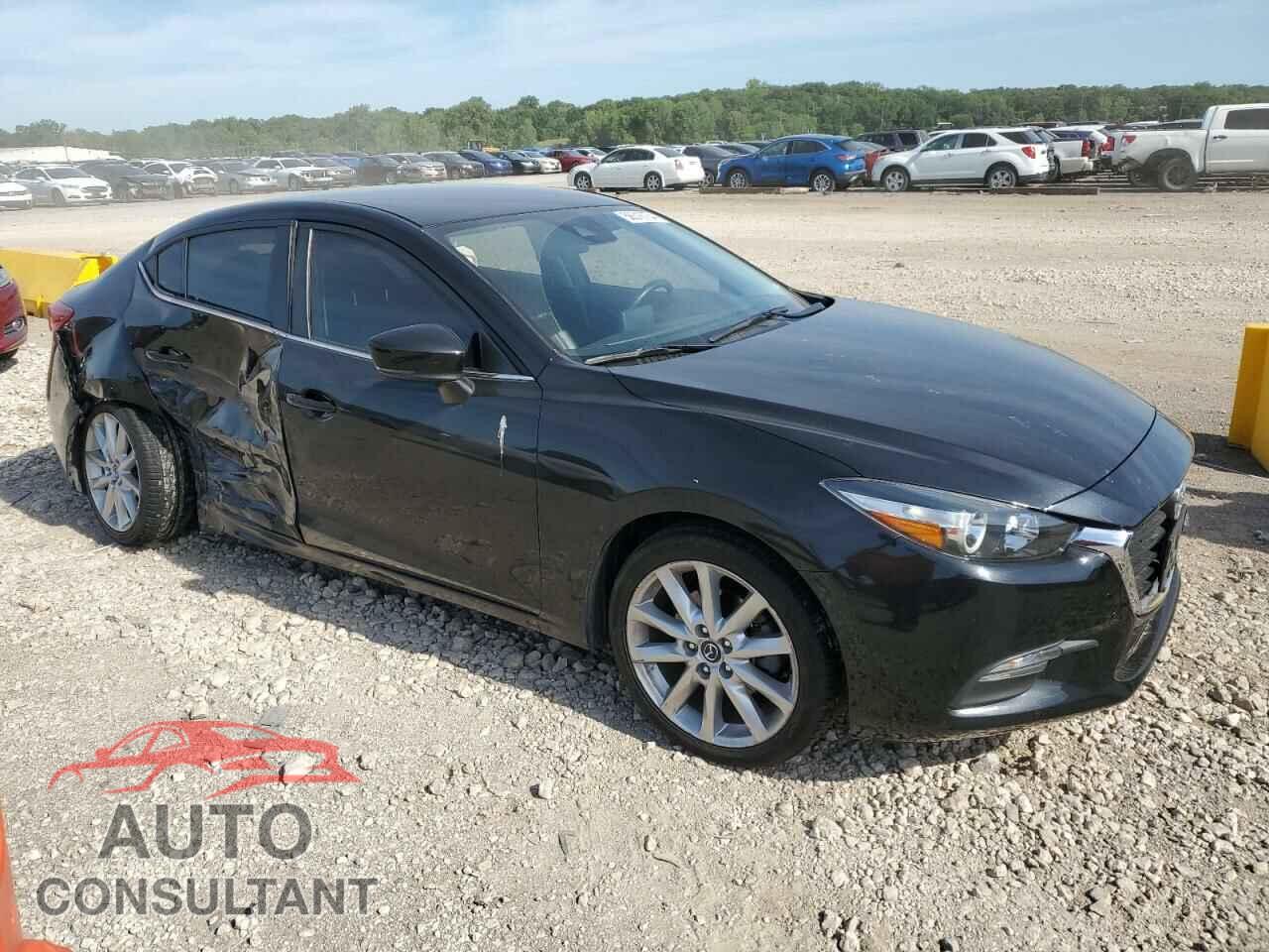 MAZDA 3 2017 - 3MZBN1V73HM137560