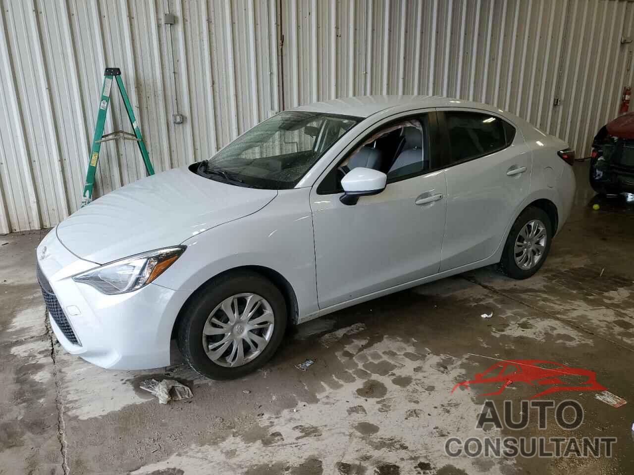 TOYOTA YARIS 2019 - 3MYDLBYV6KY526731