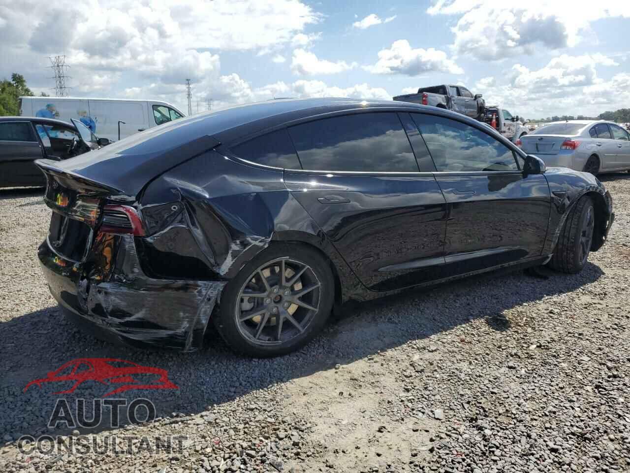 TESLA MODEL 3 2021 - 5YJ3E1EA4MF942646