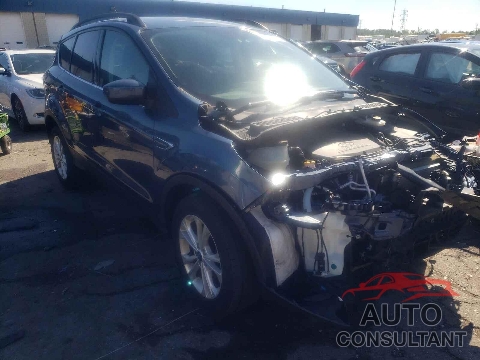 FORD ESCAPE 2018 - 1FMCU0GDXJUC69350