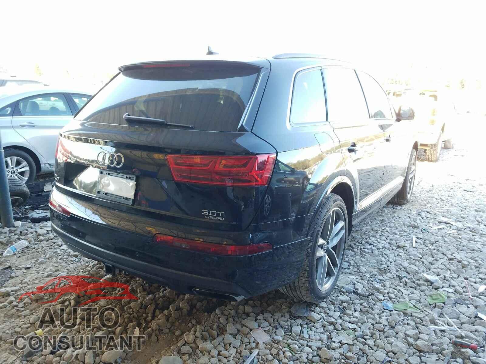 AUDI Q7 2017 - WA1VAAF77HD057212