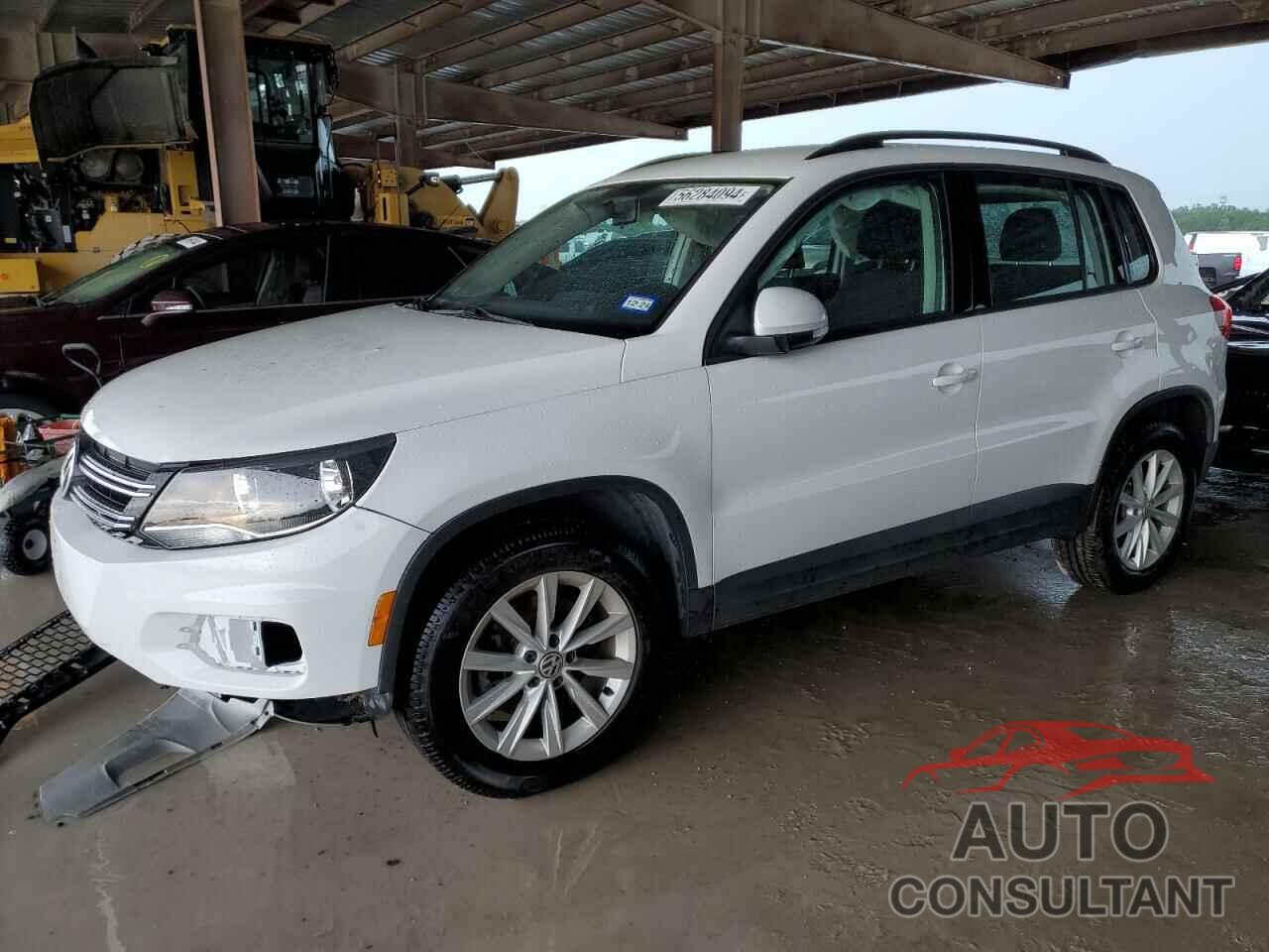 VOLKSWAGEN TIGUAN LIM 2018 - WVGAV7AX9JK005001