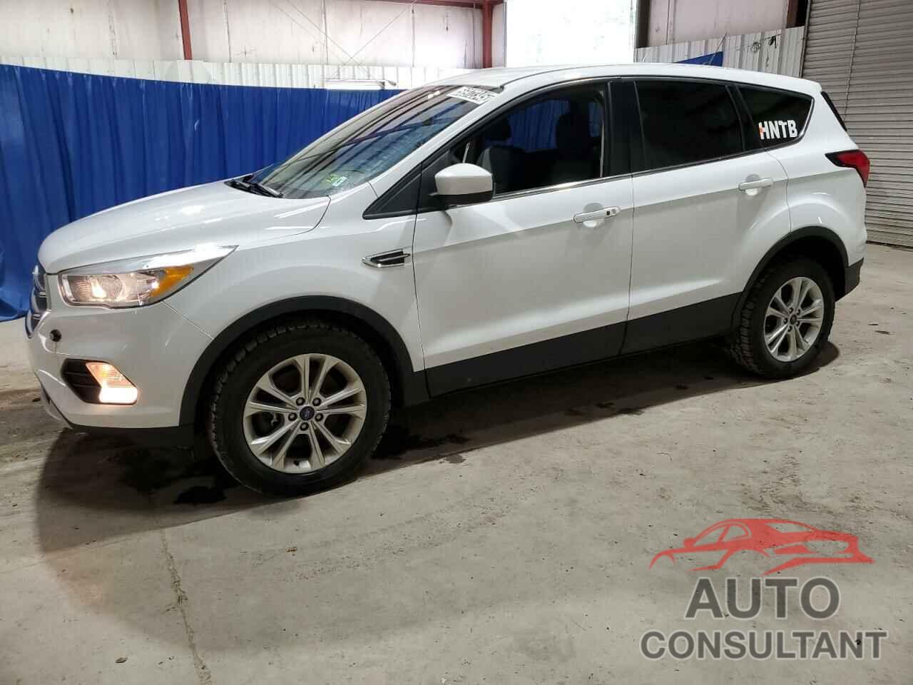 FORD ESCAPE 2019 - 1FMCU9GD2KUC22853